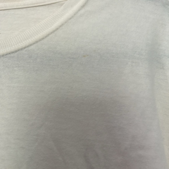 White XL The Beatles graphic tshirt - Picture 3 of 3